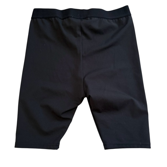 Fear of God Essentials Black Biker Shorts Size Small - Picture 3 of 5